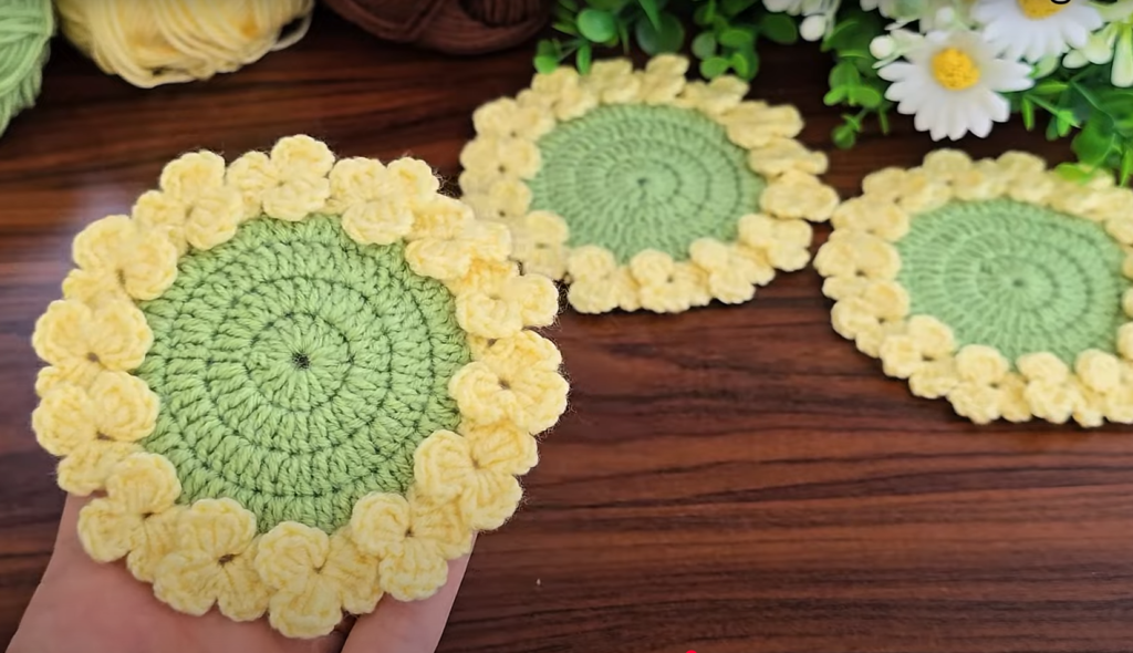 Beautiful Crochet Flower Basket Pattern