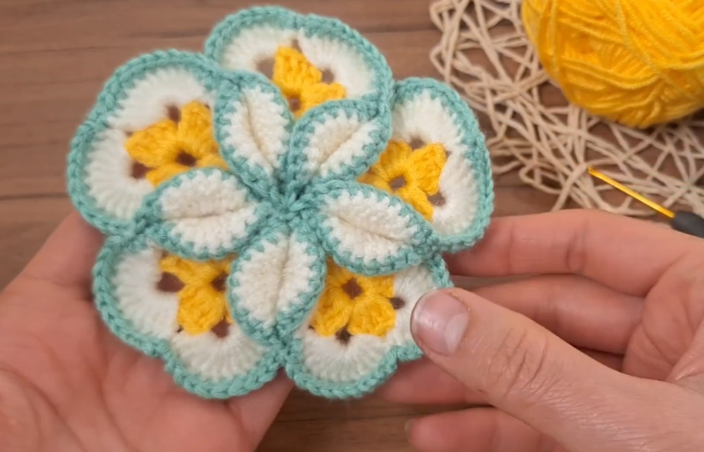 Easy crochet flower motif coaster tutorial