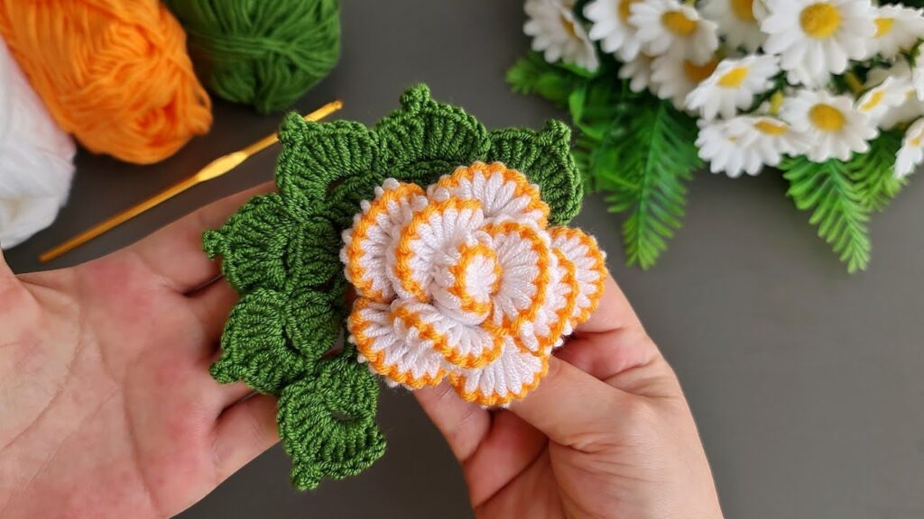Easy crochet rose flower pattern