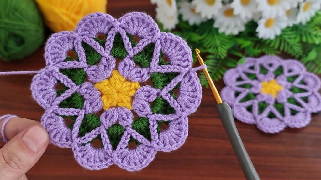 Easy beautiful crochet motif