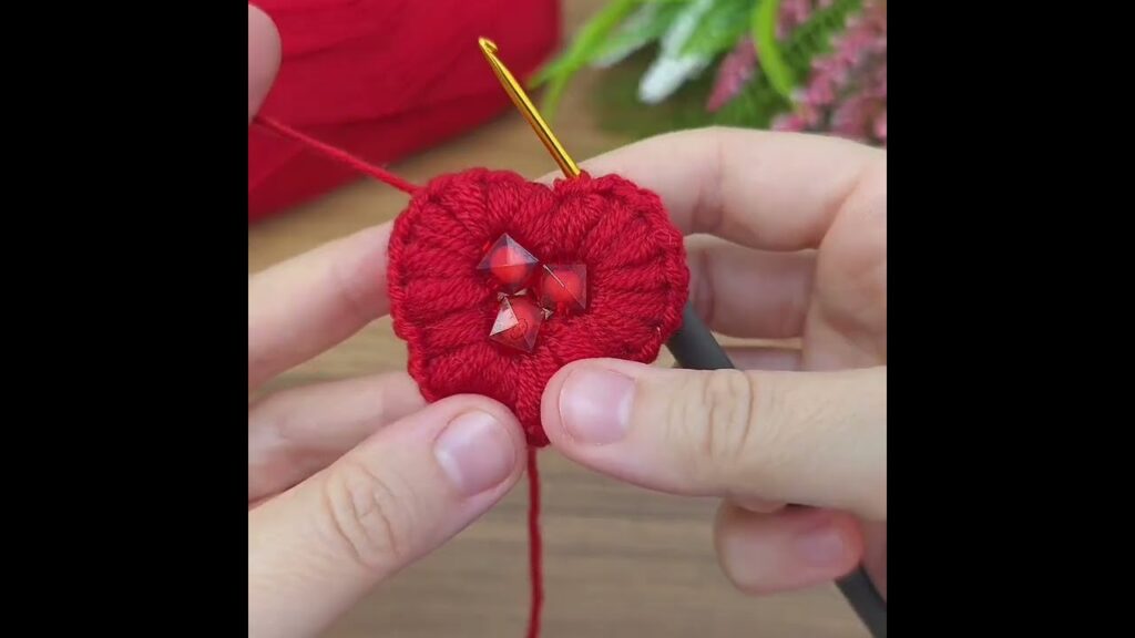 How to make crochet heart